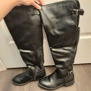 Black long boots